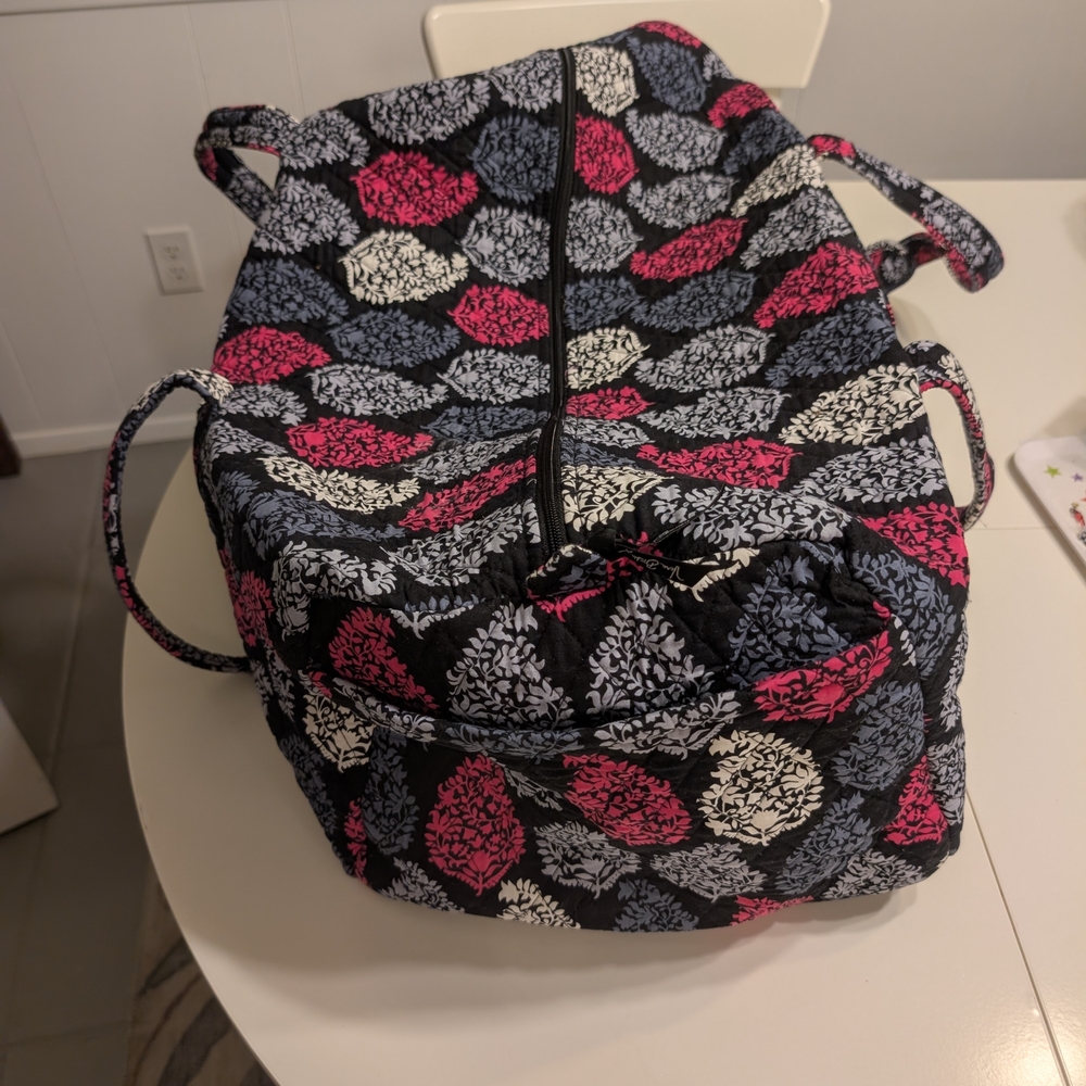 Chic Women's Travel Bag with Floral Design